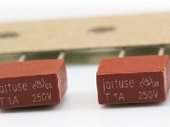 JFS塑封方形保險絲詳細(xì)規(guī)格參數(shù)及 JFS塑封方形保險絲詳細(xì)規(guī)格參數(shù)及